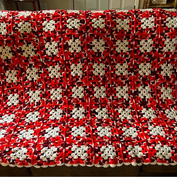 Hand Crafted Bedding Vintage Handmade Crochet Afghan Blanket Throw